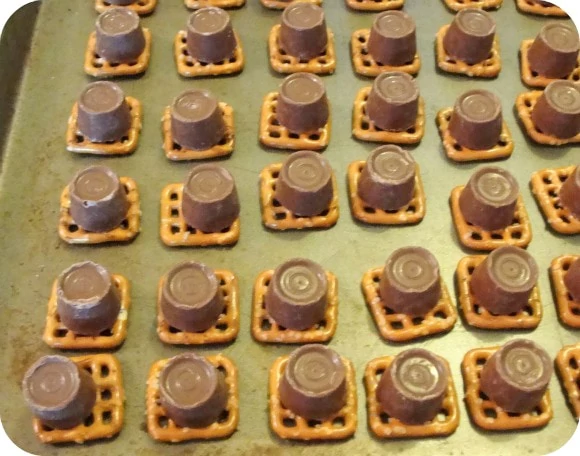  chocolate on pretzel squares 