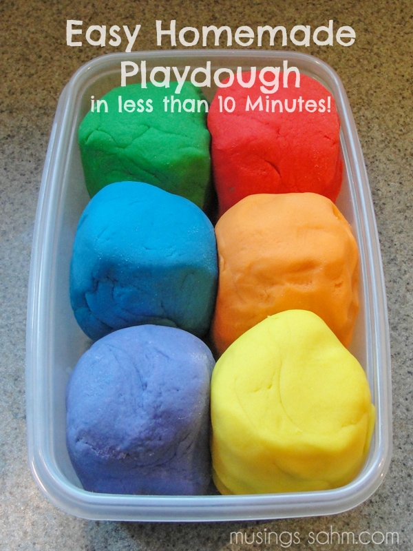 Easy Homemade Playdough recipe. It takes less than 10 minutes to make, is non-toxic, and cheaper than store bought. A great homemade gift and absolute fun for kids all around! 