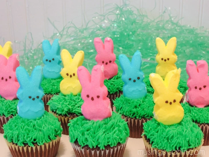 Easter cupcakes with Peeps on top