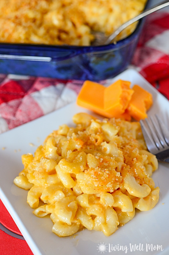 homemade macaroni and cheese on plate