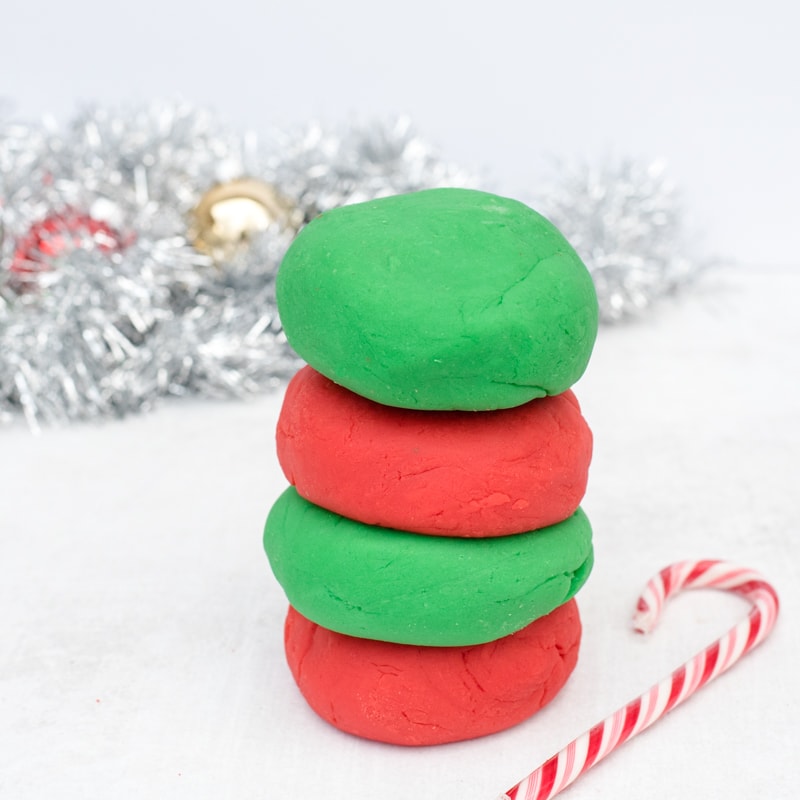 playdoh making