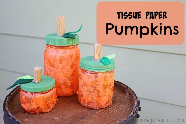DIY Tissue Paper Pumpkin Jars - a fun, easy fall craft for kids using mason jars #crafts #pumpkins