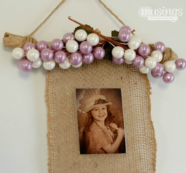 DIY Burlap Photo Frame Living Well Mom