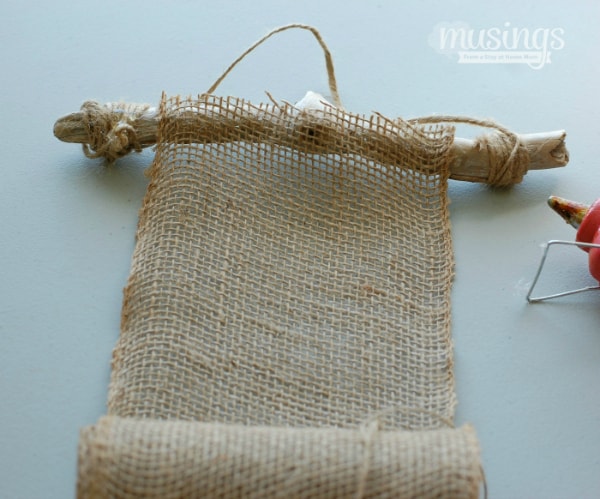 DIY Burlap Photo Frame - beautiful decoration for any home, plus a great homemade gift idea