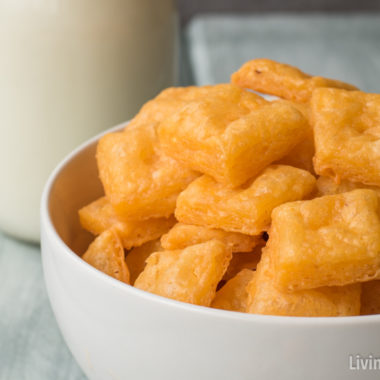 homemade cheeze it crackers in a white bowl