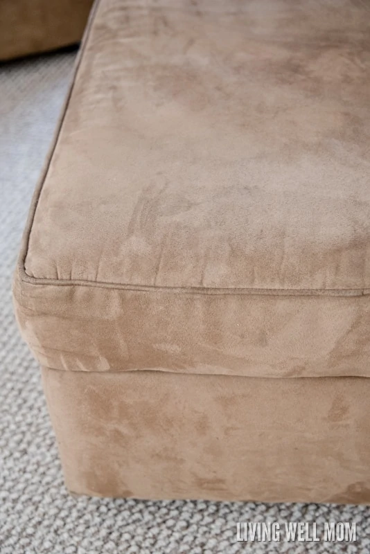 Got microfiber? Here’s how to clean a microfiber couch without fancy cleaning supplies. Plus the secret cleaning trick to removing pen and marker stains! 
