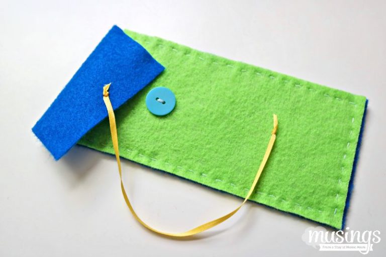 How to Make a Pencil Case from Felt Musings From a Stay At Home Mom