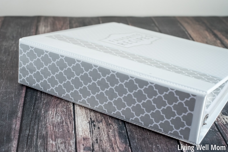 binder with gray patterned printed cover