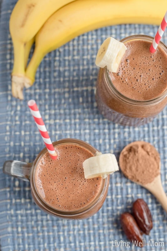 Craving chocolate? This quick-and-easy Chunky Monkey Smoothie recipe is Paleo-friendly with no dairy or refined sugar and satisfies that sweet tooth every time. With just 5 simple ingredients, this dessert smoothie is perfect as an afternoon snack or after dinner treat. 