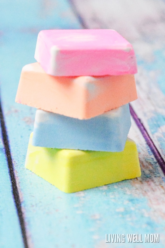 Easy Homemade Sidewalk Chalk for Kids