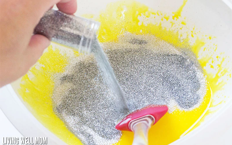 6 Recipes for Making Slime at Home! - Yellow Scope