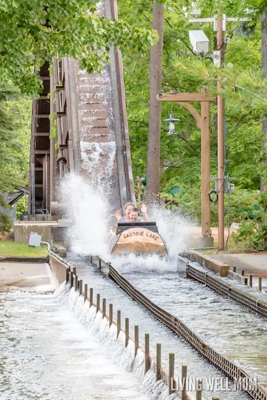 Canobie Lake Park: Ultimate Fun for the Entire Family (Review)