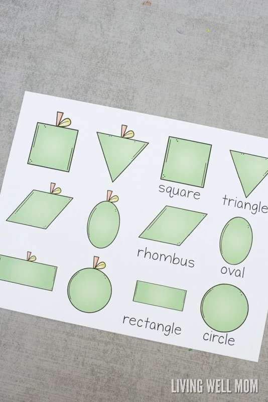 Preschoolers will love learning shapes with this free printable Apple Shape Matching Cards game! 