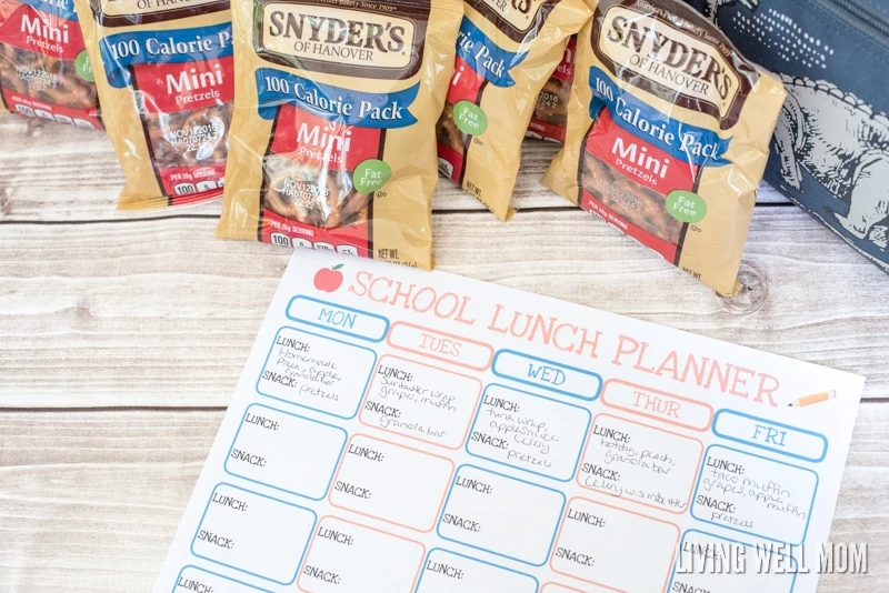 Tired of sending old peanut butter & jelly sandwiches to school? Stay organized and add variety to your kids' snacks and lunches with this free printable school lunch planner. Plus it helps kids independently pack their own lunches!