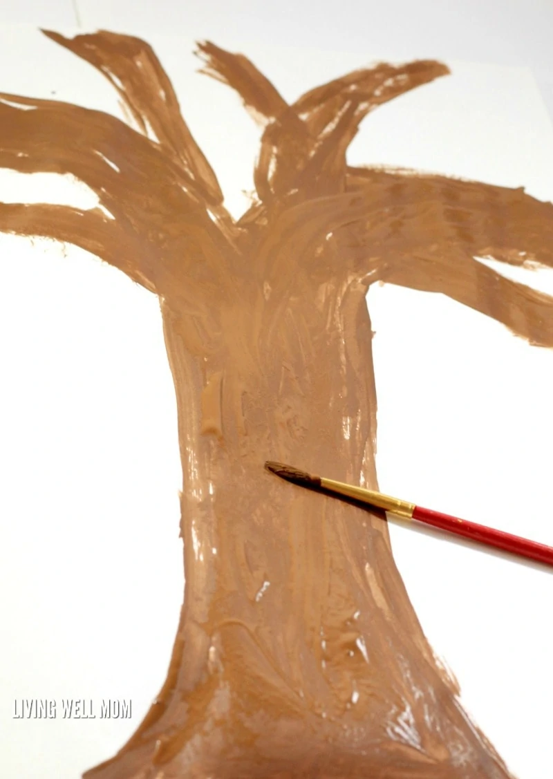 Apple stamping is a fun way for preschoolers to explore art. Make a colorful fall tree with apple stamping for a craft you'll be proud to display!