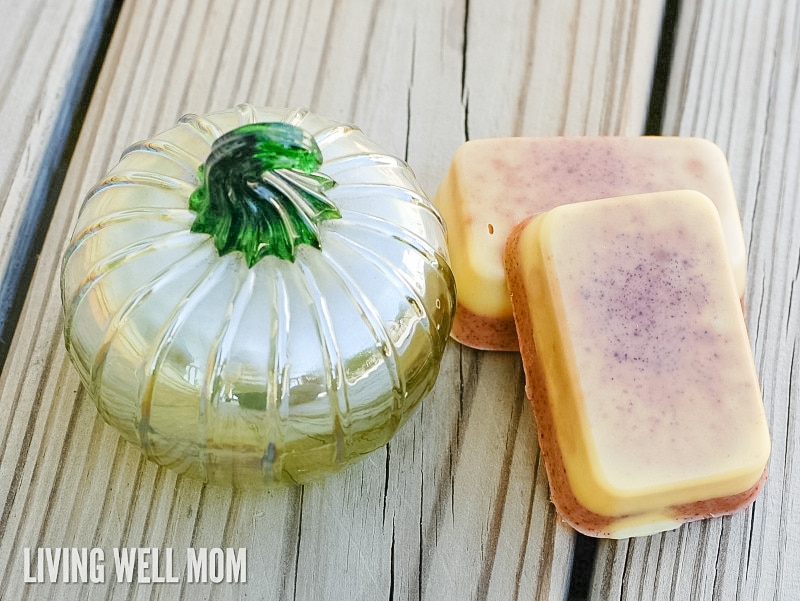 Homemade Pumpkin Spice Goat’s Milk Soap - this DIY soap recipe is easy to make and smells just like pumpkin pie with essential oils and spices. It would make a wonderful homemade gift too!