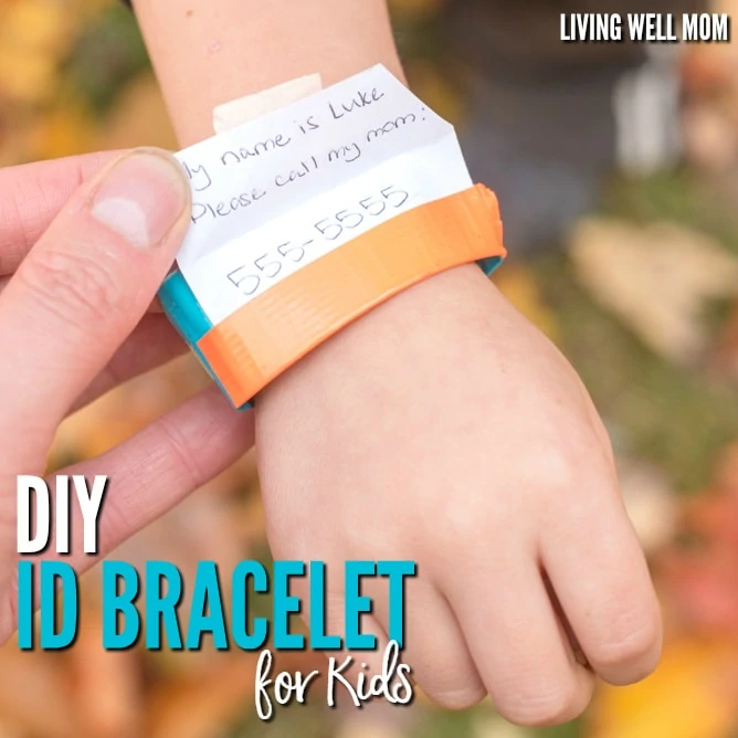 DIY ID Bracelet for Kids - How to make a simple ID bracelet for kids in less than 5 minutes. Perfect for busy places with small kids or as a reminder of allergies, you can include your choice of information.