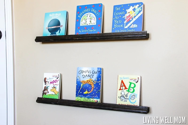 How to Organize Kid's Books - Simple Families