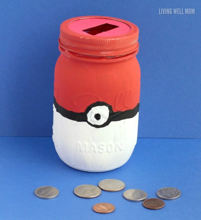 This Pokeball mason jar piggy bank craft project is perfect for your little Pokemon fan! It’s an easy DIY project and a great way to get kids to save money!