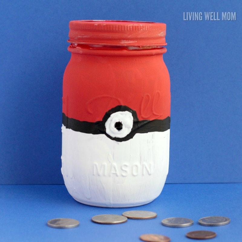 This Pokeball mason jar piggy bank craft project is perfect for your little Pokemon fan! It’s an easy DIY project and a great way to get kids to save money!