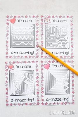 Perfect for busy moms who don't have time for a fancy craft projects with their kids, these free printable valentines are a fun quick and easy activity.