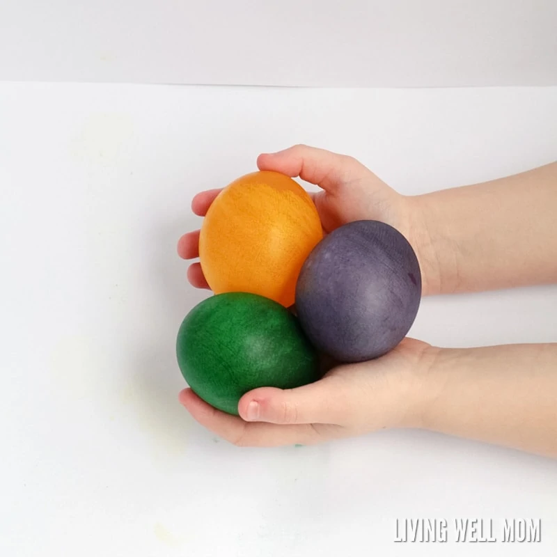 Transform your kitchen into a science lab with these colorful dyed rubber eggs! Make these as a fun twist on dyed Easter eggs or a science experiment. Either way, you won’t believe how easy it is!