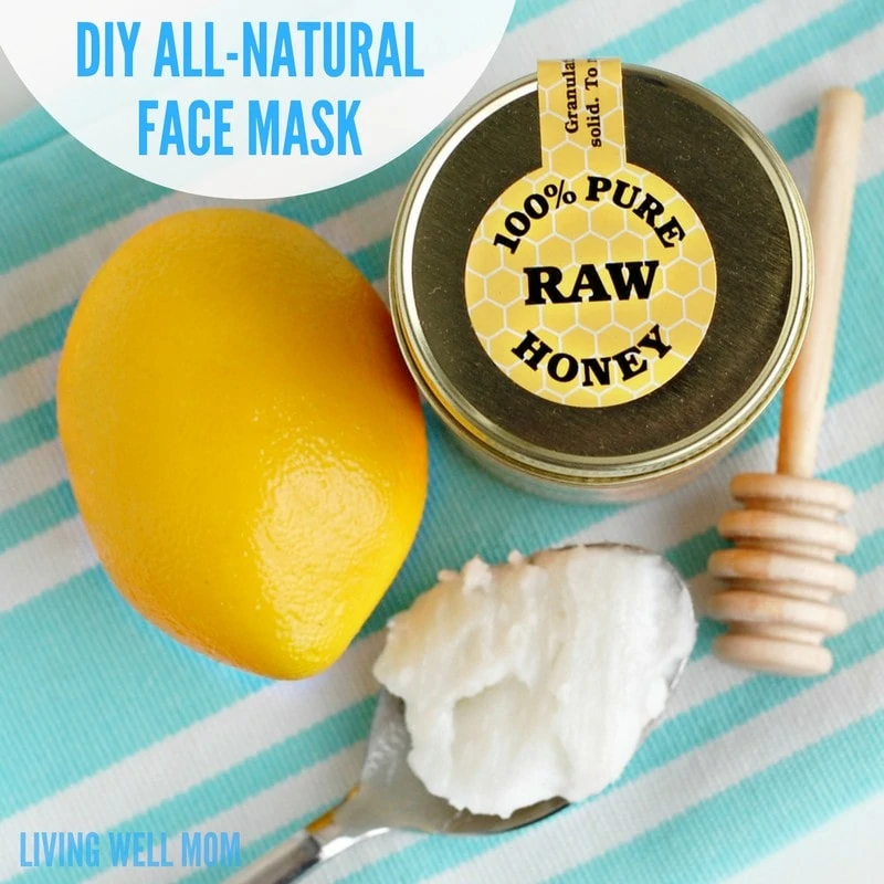 With just 3 simple all-natural ingredients, this DIY face mask will take you just 2 minutes to make and your skin will be moisturized and even glowing!