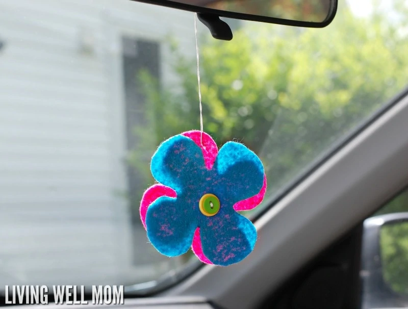 hanging flower shaped freshener for car