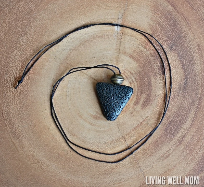 How to make a DIY essential oil necklace your kids will love! This simple homemade idea has designs for both boys and girls and is a great way for them to carry their favorite essential oil with them throughout the day!