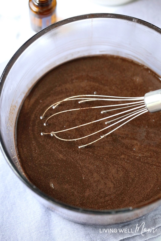 mixing melted chocolate mixture for keto fat bombs recipe