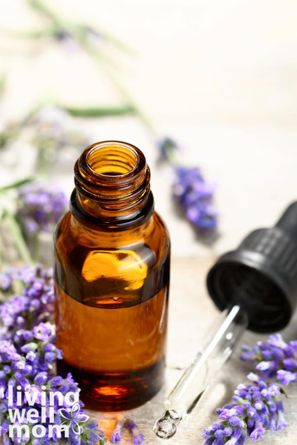 The 12 Best Essential Oils for Dry Skin + How to Use Them