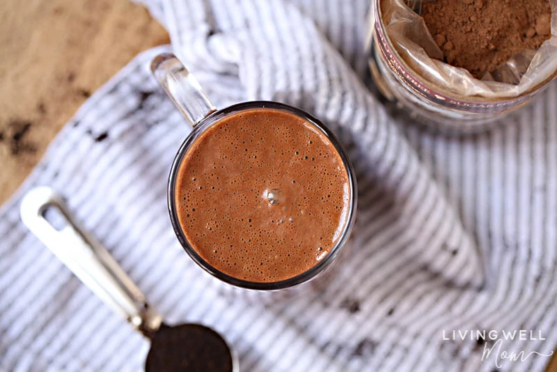 chocolate latte in a mug