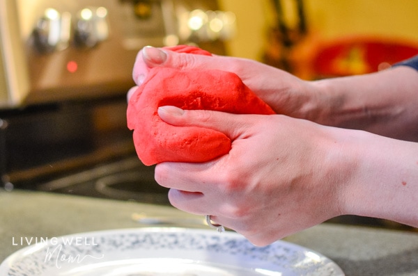 Homemade Playdough - Tastes Better From Scratch