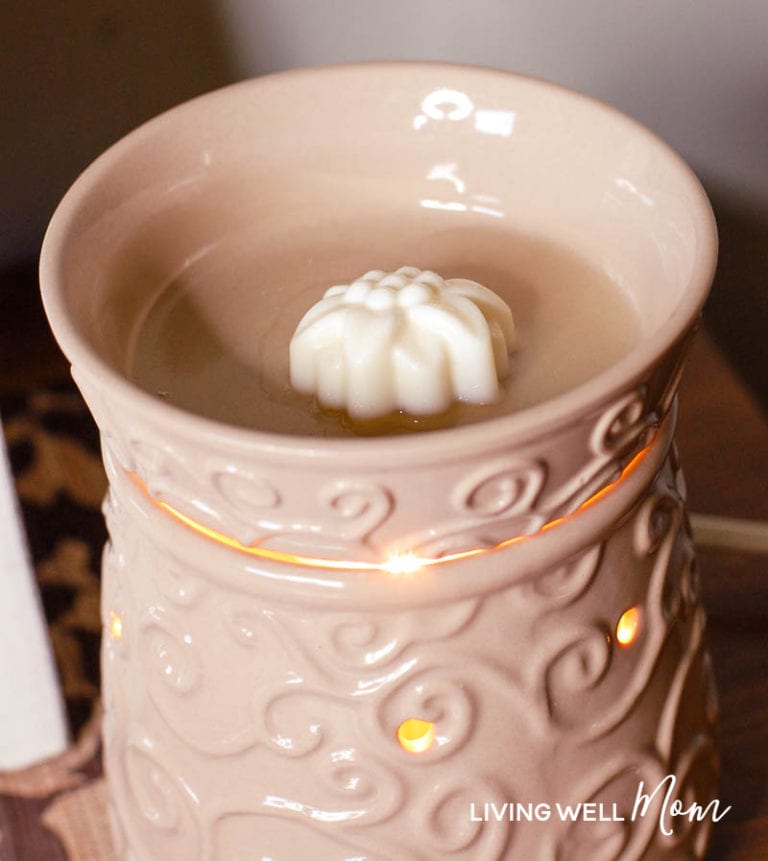 How to Make Homemade Wax Melts with Essential Oils