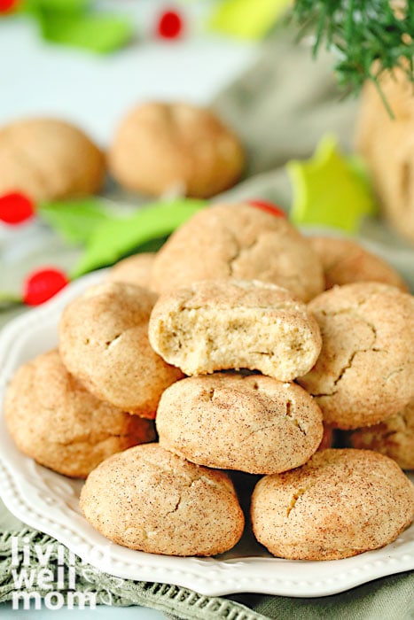plate of gluten-free snickerdoodles cookies for Christmas