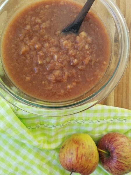 instant pot apple sauce in a bowl