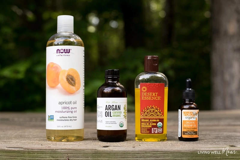 apricot, argan oil, jojoba oil, and rosehip carrier oils