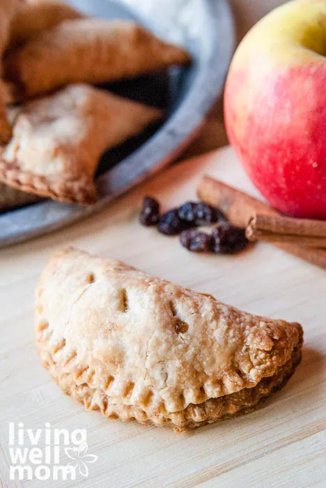 golden brown mini apple hand pie