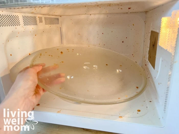 How to Clean A Microwave — Clean Microwave With Lemon