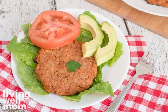 golden brown tuna patty served with veggies