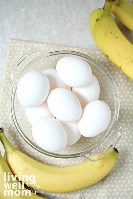 Supplies for 2 ingredient pancakes - bananas and eggs