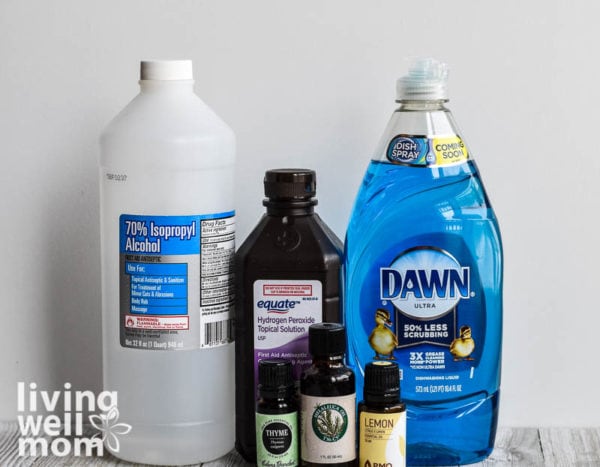 This Simple DIY Shower Cleaner will Keep Your Tub Clean & Mildew-Free