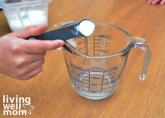 Dissolving borax in warm water