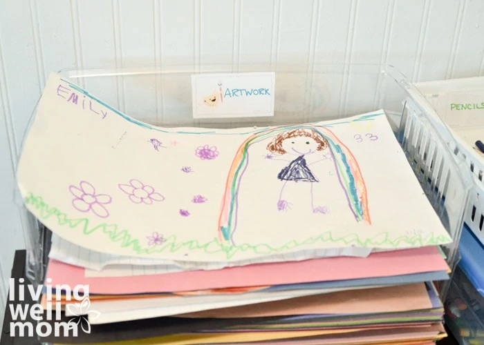 7 Best Tips For Organizing Kids' Crafts Supplies and Things