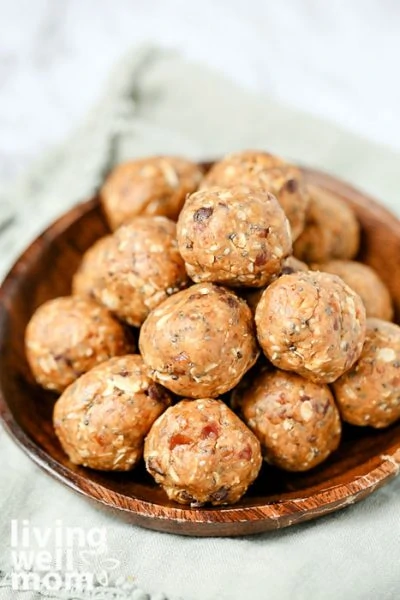 Energy bites in a wooden bowl 